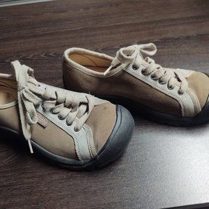 KEEN Briggs Sneaker Brown/Tan Suede SZ 7.5